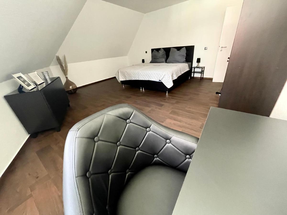 Ferienwohnung Augenblick - Stylisches Apartment In Der Besten Altstadtlage Von Erfurt Exteriör bild